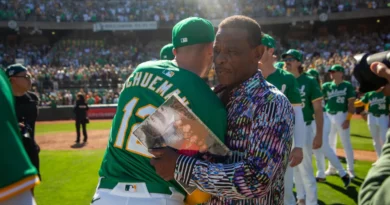 Rickey Henderson, Oakland baseball legend, dies at 65